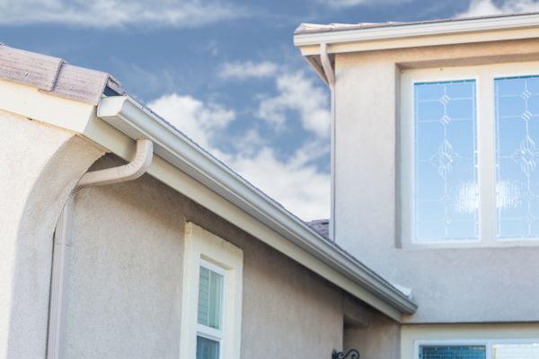 Continuous Gutter Installation in Maineville